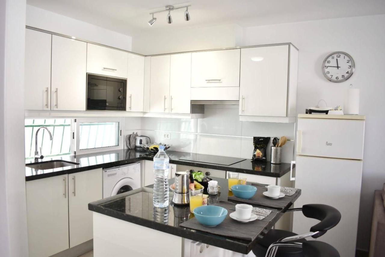 Margherita'S Apartment San Eugenio Costa Adeje Экстерьер фото